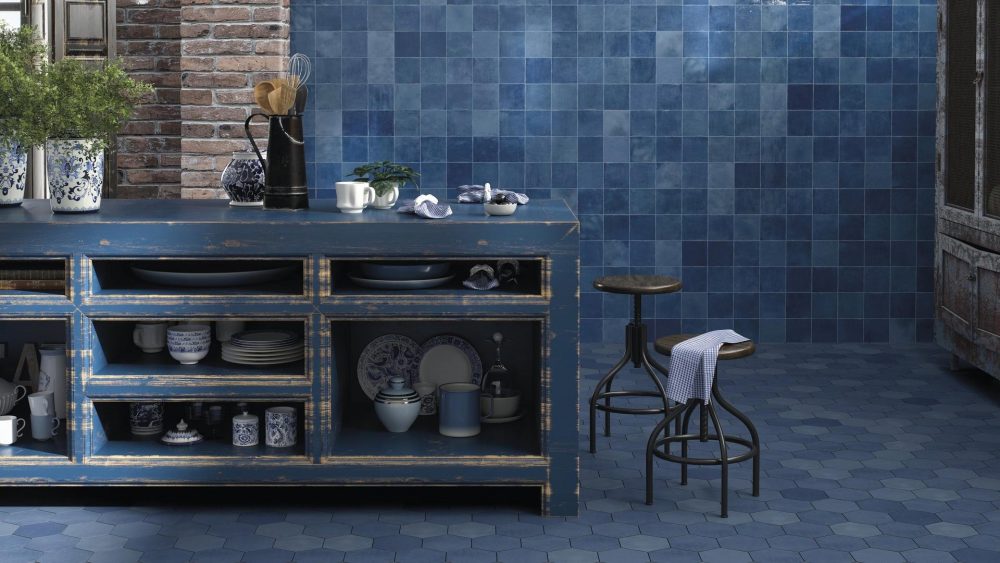 DECORATIVE WALL AND FLOOR TILES